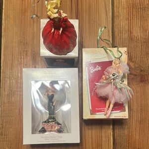 Barbie Holiday Ornament Set - Red and Pink